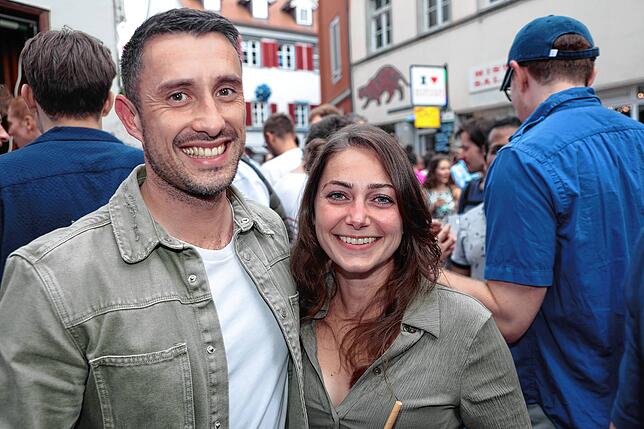 Bild 16: Konstanz: Es ist wieder Gassenfreitag! Hier sind die Bilder der Besucher der Niederburg