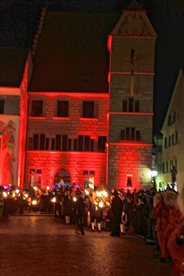 Bild 2: So schön war der Schmotzige in Überlingen: Tausende feiern auf den Straßen und in den Gassen