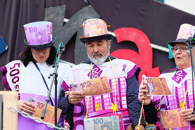 Die Zemmetgwürfelte haben viel Geld dabei.