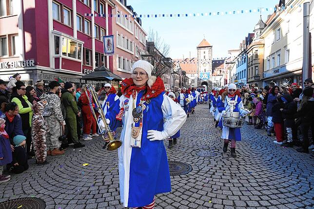 Bild 1: Fasnet in Villingen: So spektakulär war der Umzug 2025!