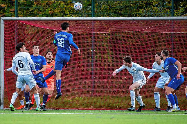 Bild 20: SV 08 Laufenburg muss sich mit 1:1 gegen SV Endingen begnügen &ndash; und wir haben Bilder!