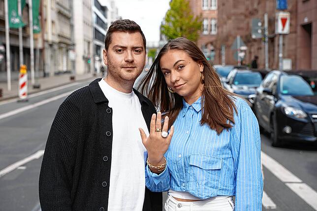 David Jakubowicz und Anastasia Merz wollen mit ihrem Ring für mehr Sicherheitsgefühl sorgen.