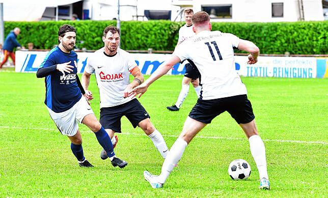 Bild 15: SG FC Wehr/Brennet siegt 14:1 beim Schlusslicht VfB Waldshut – und wir haben Fotos!