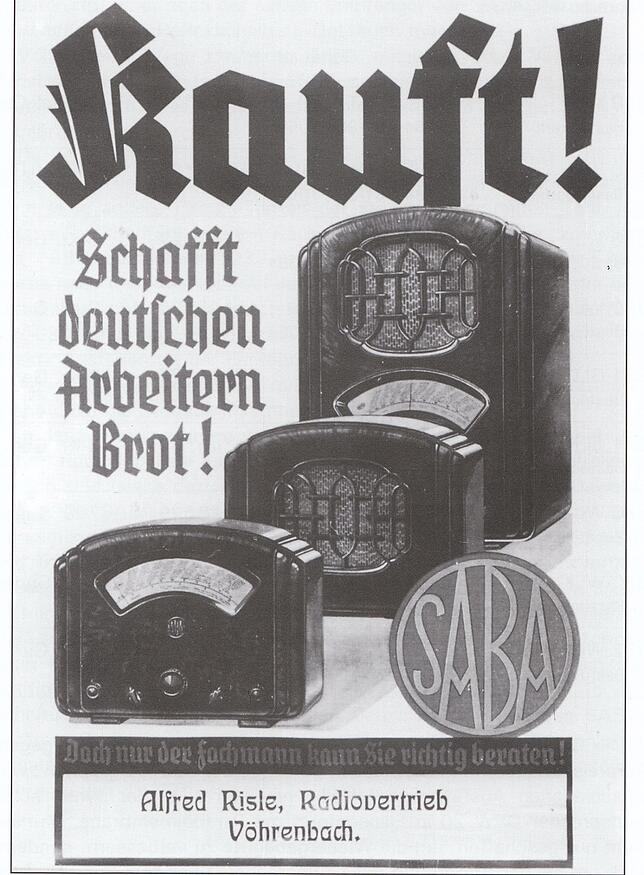 Ein Plakat aus dem Jahr 1933 wirbt für Volksempfänger von SABA.