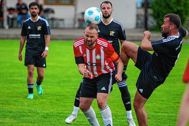 Bild 21: Spvgg. Andelsbach spielt 1:1 gegen SV 08 Laufenburg II – und wir haben Bilder!