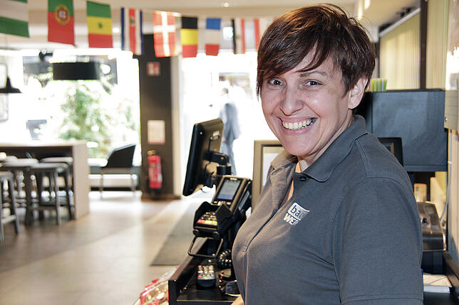Martina Ebensperger, Filialleiterin Backwerk