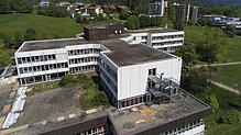Ein Ende ist absehbar: Im Erdgeschoss des ehemaligen Spitals zieht in einem Jahr das Campus-Ärztezentrum ein, in den Obergeschossen ein ...