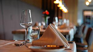 Beim Restaurantbesuch ist das Angebot zwischen Rhein und Schwarzwald groß. Welche Restaurants stehen bei den Gästen besonders hoch im ...