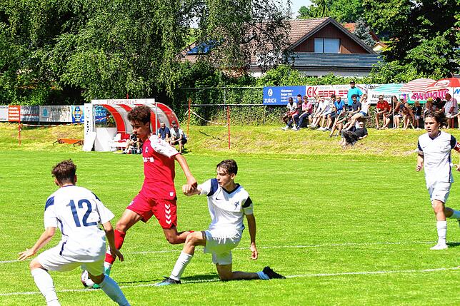 Bild 23: U17 des SC Freiburg trumpft im Testspiel zum 100-jährigen Jubiläum des FC Grießen auf &ndash; und wir haben Bilder!