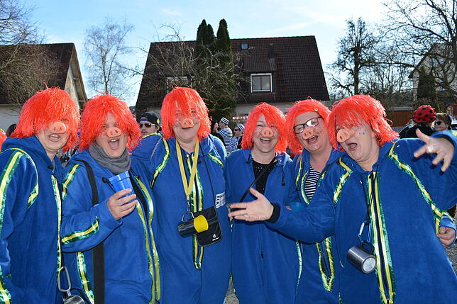 Bild 8: Bilder vom Narrenbaumsetzen in Leimbach