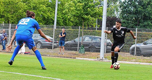 Bild 11: Klare Niederlage für SV 08 Laufenburg im Testspiel beim SV Weil &ndash; und wir haben Bilder!