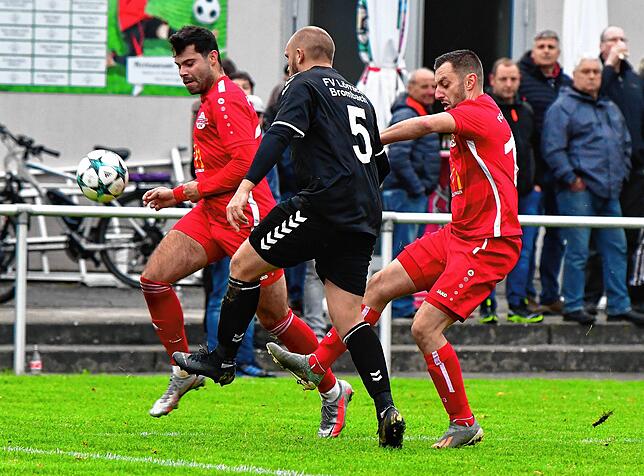 Bild 11: FV Lörrach-Brombach U23 siegt mit 3:1 beim FC Wallbach &ndash; und hier gibt&lsquo;s Bilder!