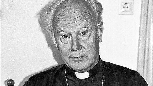 Bischof Emil Stehle im Jahr 2002. Der Ruf des einst hoch angesehenen Geistlichen hat seither stark gelitten &ndash; zu heftig sind die ...