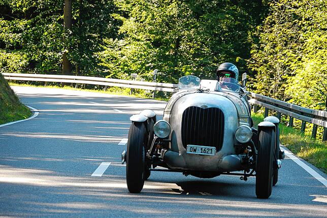Bild 6: Die Oldtimer-Rallye Eggberg-Klassik am Samstag sorgt wieder für Begeisterung