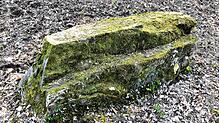 Der heute noch vorhandene zwei Meter lange Steinblock auf der Blattmatte ist ein ungeklärtes Naturell und wirft viele Fragen auf.