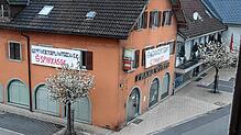Dass nichts vorwärts geht beim ehemaligen Geschäftshaus Schreibwaren Würth in Stühlingen, das der Sparkasse Bonndorf-Stühlingen gehört, ...