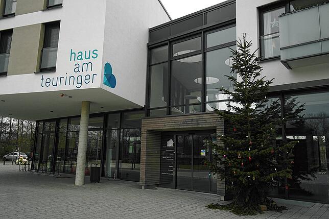 Aktuell befindet sich das Café im Haus am Teuringer im Winterschlaf: Oberteuringens Bürgermeister Ralf Meßmer geht davon aus, dass in ...