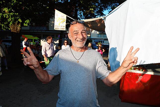 Bild 18: Es wird weiter gefeiert - alle Fotos vom Dettinger Dorffest am Samstag