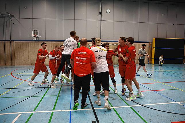 Bild 17: Der HSC Radolfzell sichert sich vorzeitig die Meisterschaft! Wir waren mit der Kamera dabei!