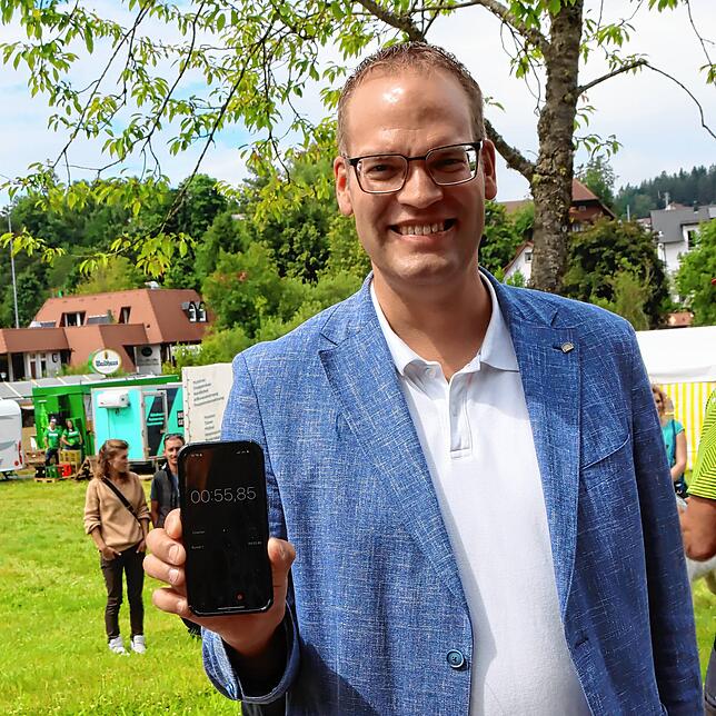 Bild 12: Hier sind die besten Bilder von der spektakulären Wette der Tauziehfreunde Unterkirnach