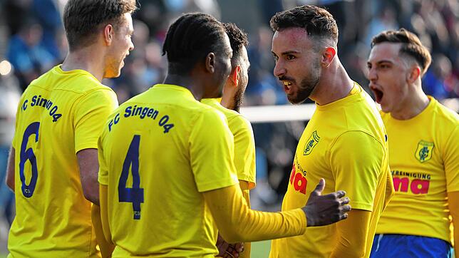 Im Hinspiel konnte der FC Singen 04 einen 2:1-Sieg beim FV Lörrach-Brombach bejubeln. Im Rückspiel am Samstag hat der Aufsteiger aus dem ...