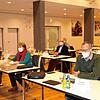 Vorbildlich handhabt die Stadt Blumberg die Sitzungen des Gemeinderats. Getagt wird in der Stadthalle mit dem nötigen Abstand, alle ...
