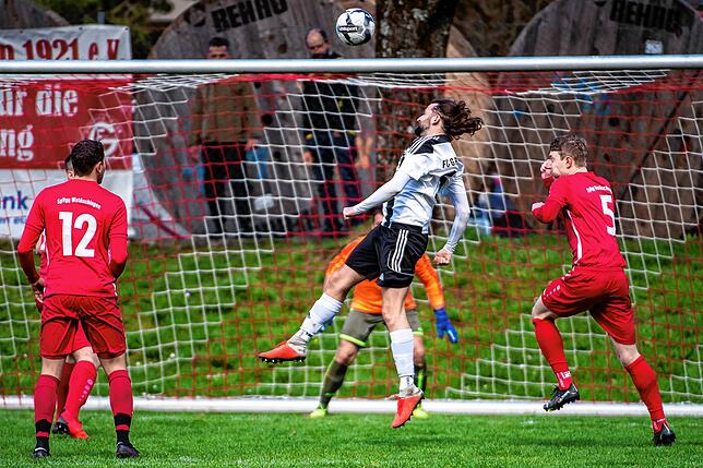 Bild 37: Spvgg. Wutöschingen gewinnt beim FC Grießen mit 3:1 &ndash; und wir haben Bilder!
