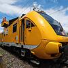 Ein Reparaturtriebwagen der Deutschen Bahn fährt am Donnerstag, 13. Juli, auf der Strecke zwischen Markelfingen und Allensbach. Der ...
