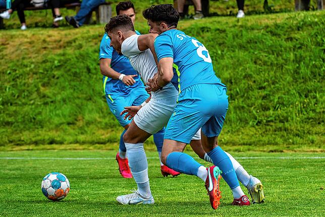 Bild 22: SV Buch düpiert den FC Erzingen und nimmt beim 2:1-Sieg die Punkte mit &ndash; und wir haben Bilder!