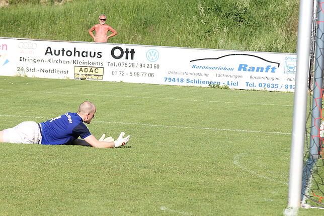 Bild 7: FSV Rheinfelden verliert Abstiegsduell beim VfR Bad Bellingen &ndash; wir haben die Bilder!
