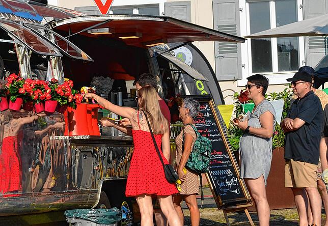 Der Streetfood-Markt hat sich als Veranstaltung etabliert und findet auch 2024 wieder auf dem Marktplatz statt