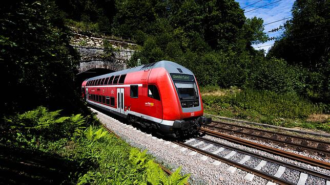 Fahrgäste müssen sich auf Bauarbeiten auf der Schwarzwaldbahn einstellen. (Archivbild)