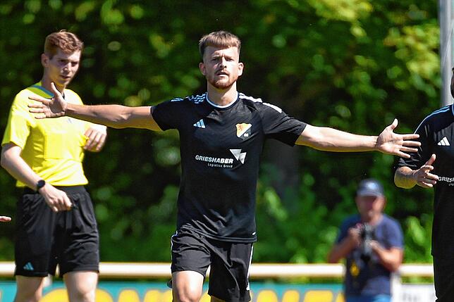 Bild 23: FC Tiengen 08 gewinnt Derby gegen den SV 08 Laufenburg mit 3:2 – und wir haben Bilder!