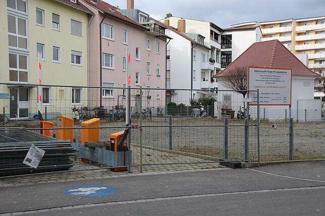 Der Geisterparkplatz in Hofen