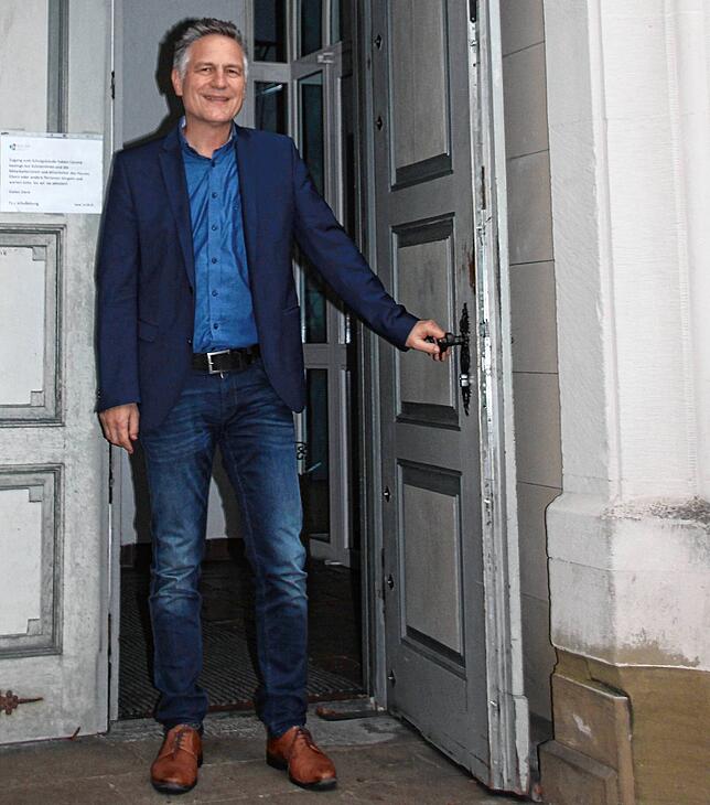 Schulleiter Hartwig Hils verlässt die Heimschule nach Ablauf des aktuellen Schuljahres.