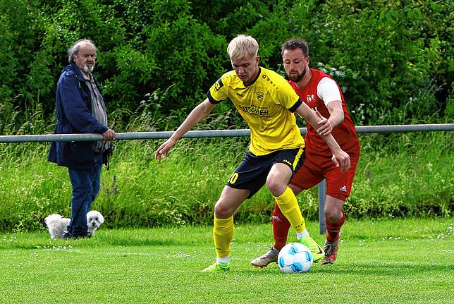 Bild 13: Der SV Denkingen ist Meister und steigt in die Landesliga auf. Wir waren mit der Kamera dabei!