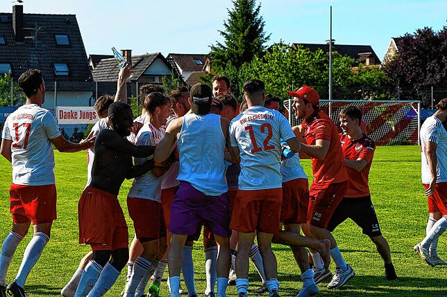 Bild 3: FSV RW Elchesheim bezwingt den FSV Rheinfelden mit 2:0 &ndash; und wir haben Bilder!