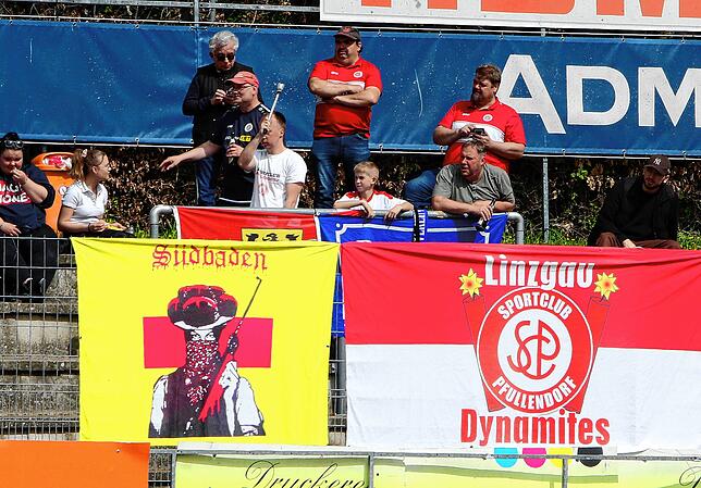 Bild 8: Die besten Bilder vom Verbandsliga-Verfolgerduell zwischen dem SC Pfullendorf und dem SV Linx!