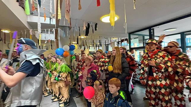 Bild 6: Schmutziger Donnerstag in Küssaberg: Hier die einzigartigen Bilder des Tages!