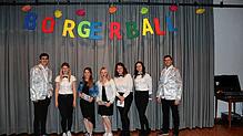 Das Programmteam des Bürgerballs der Guggemusik (von links): Tim Schell, Franziska Kastl, Rebecca Straub-Faschian, Juliane Keller, Kim ...