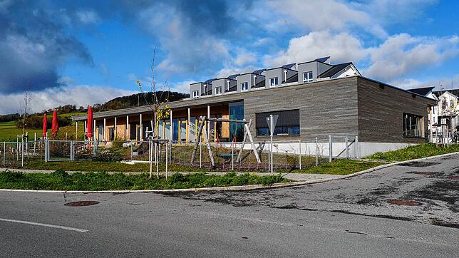 St. Martin ist einer der acht Kindergärten in Hilzingen. Hier gibt es eine Betreuungsgruppe für Kinder unter drei Jahren. Aber insgesamt ...