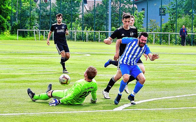 Bild 31: Spvgg. Wehr setzt sich bei der Qualifikation zum Rothaus-Bezirkspokal mit 2:0 gegen den FV Fahrnau durch &ndash; und wir haben Bilder!