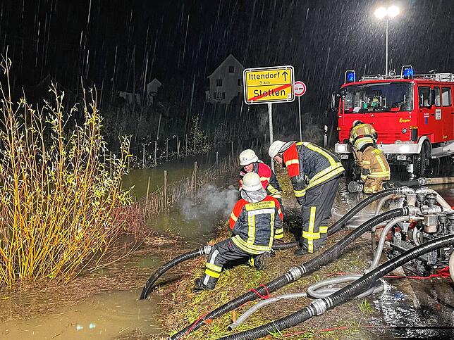 231114 Überflutung B33 Stetten 09Überflutung B33 Hochwasser Stetten Bodenseekreis