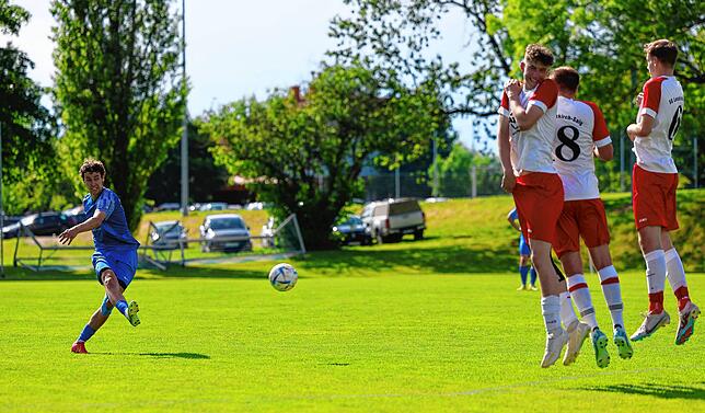 Bild 14: Unsere große Bildergalerie vom Kreisliga-Spitzenspiel zwischen Ewattingen und der SG Lenzkirch-Saig
