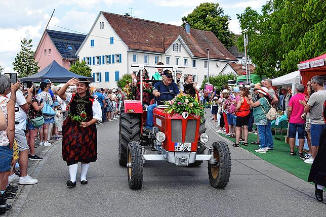 Bild 23: Beste Stimmung! Bilder zu den 54. Rosentagen Nöggenschwiel