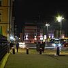 Der Stadtbahnhof Friedrichshafen in den Abendstunden. (Archivbild)
