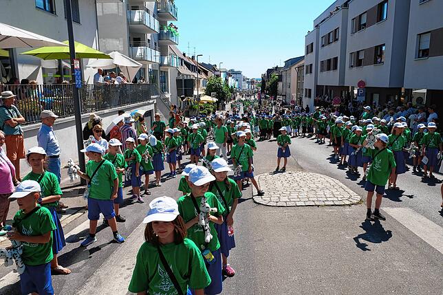 Durch die zweijährige Pause gab es beim Festzug 2022 drei Generationen Seehäsle.