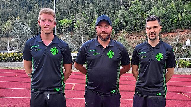 Bleiben dem FC Furtwangen treu (von links): Timo Wagner, Christoph Raithel und Florian Kaltenbach