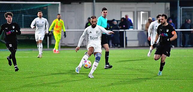 Bild 4: SV Blau-Weiß Murg besiegt den FC Wittlingen mit 6:3 – und wir haben Bilder!