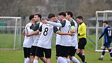 Bild : FC Hauingen besiegt den VfB Waldshut mit 3:0 – und wir haben Fotos!